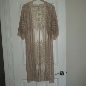 NWT Rebellion Cream Lace Kimono Size S